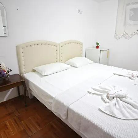 Bozcaada Ilgin Bag Evi Отель