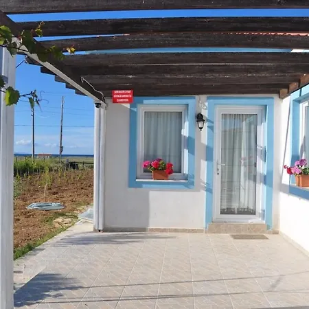 Bozcaada Ilgin Bag Evi Отель Бозджаада