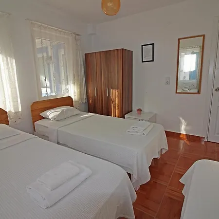 Отель Bozcaada Ilgin Bag Evi
